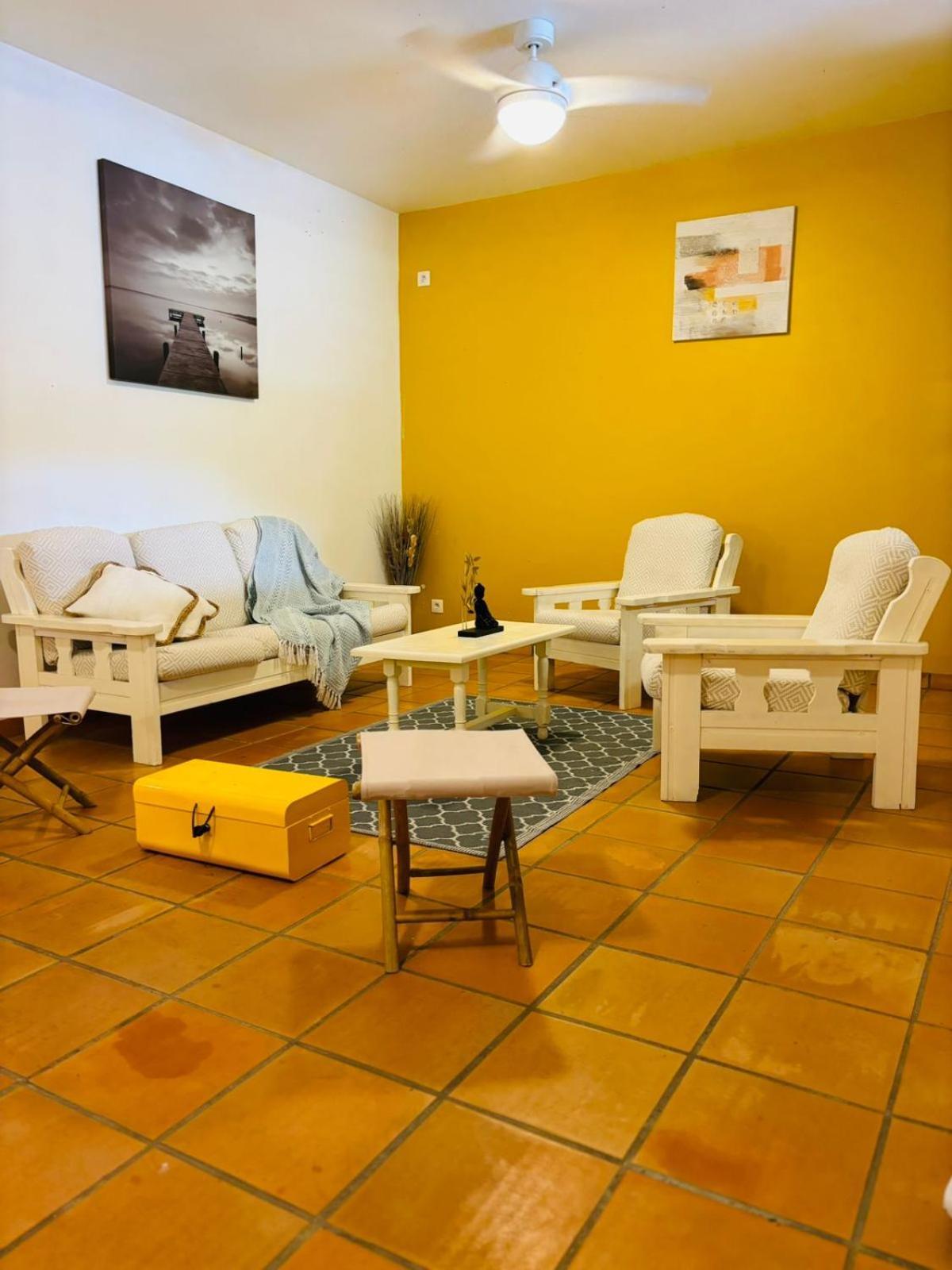 Les Tuiles Rouges Vila Fort-de-France Exterior foto